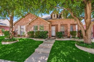 1615 Bur Oak Dr - Photo 1 of 1