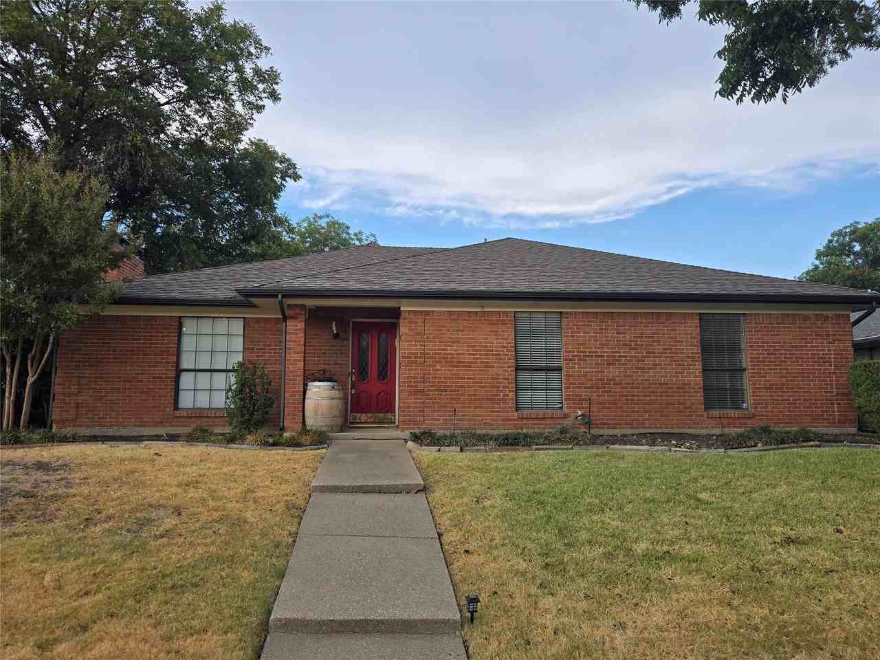 3216 Bandolino Ln - Photo 2 of 22