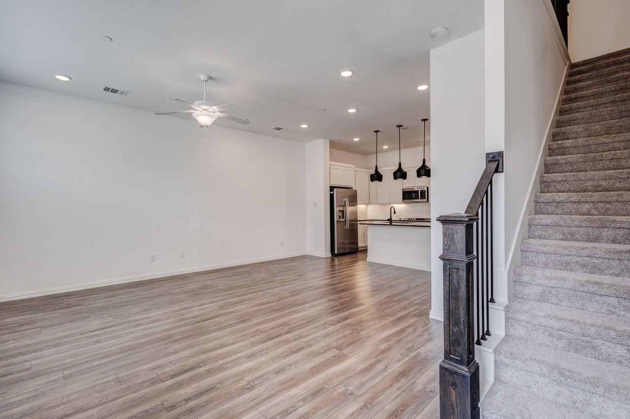 4416 Henderson Ave - Photo 7 of 27