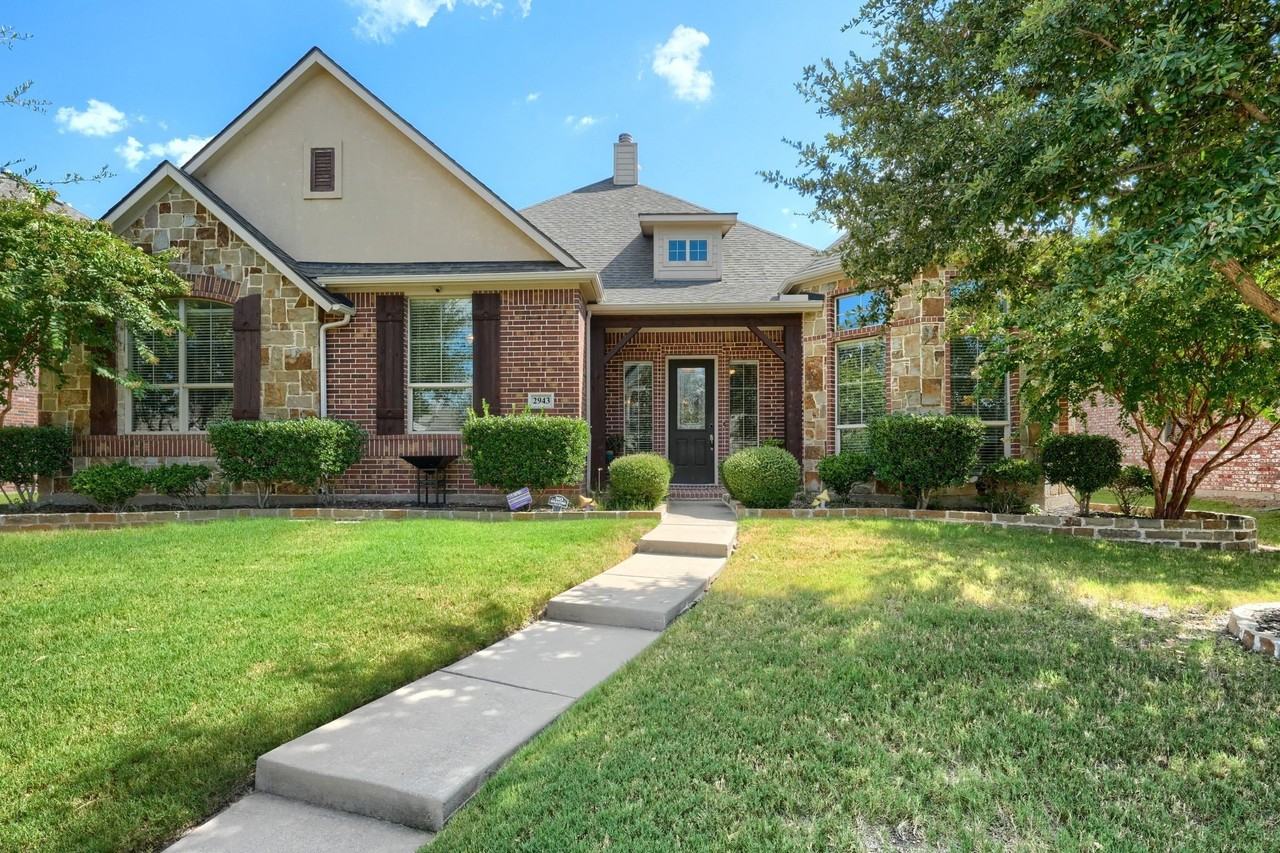 2943 Mcgregor Dr - Photo 2 of 33