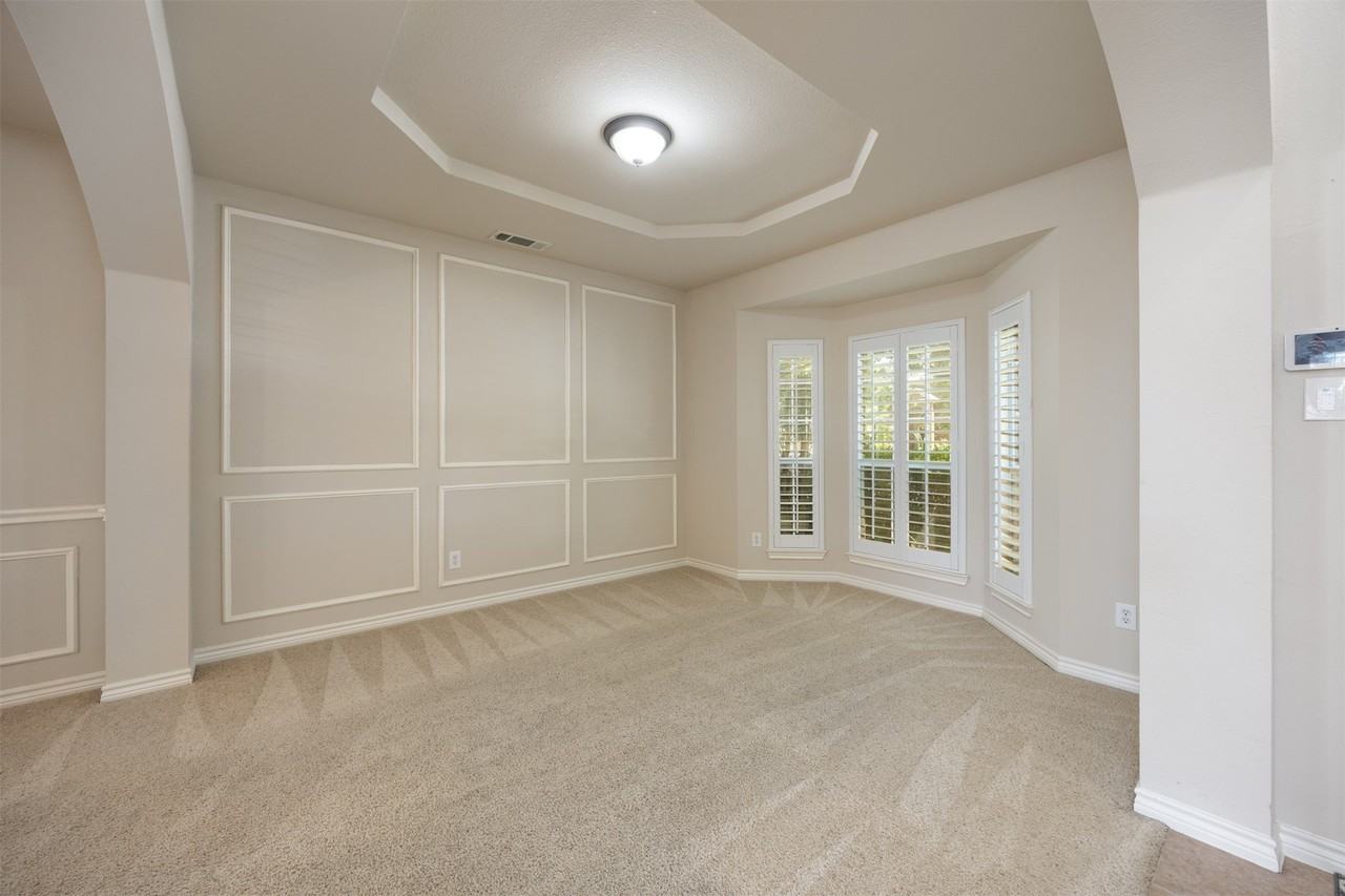 13260 Box Elder Ln - Photo 4 of 37