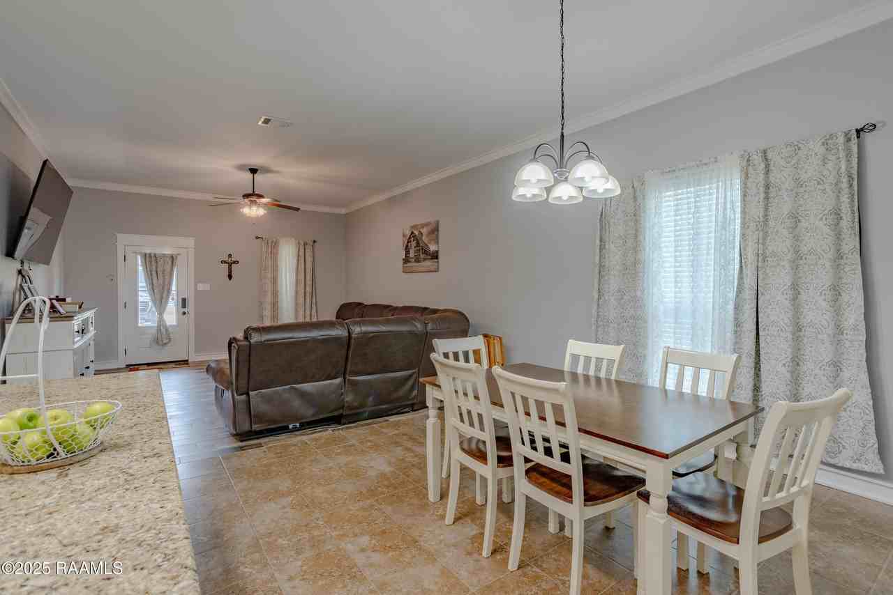 8946 Rue Blanc - Photo 6 of 22