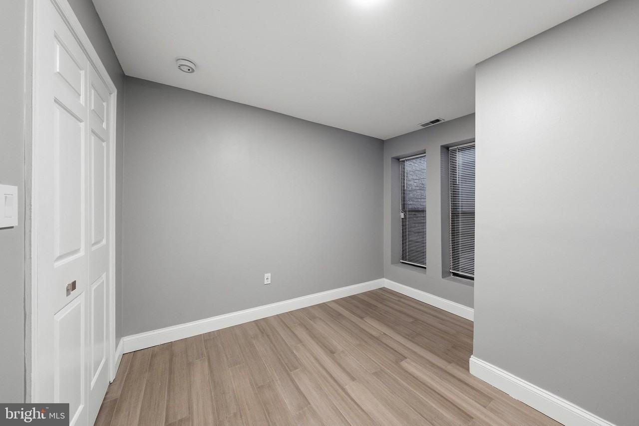 313 F St Ne #A - Photo 7 of 13