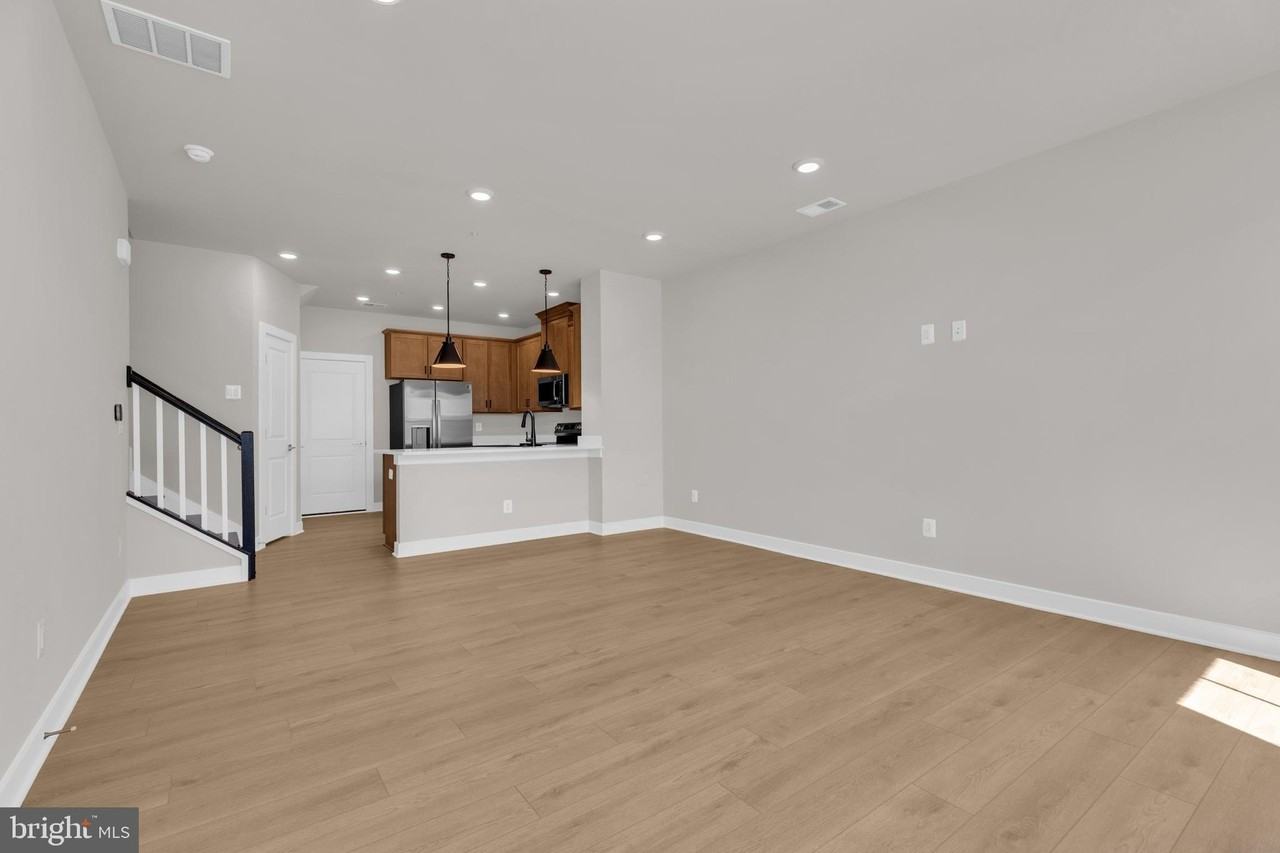20151 Northpark Dr - Photo 6 of 41