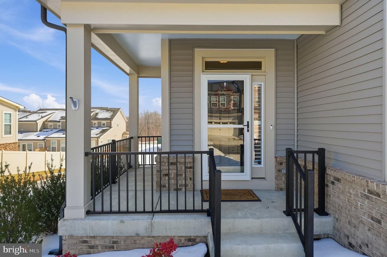 151 Windflower Way - Photo 3 of 50