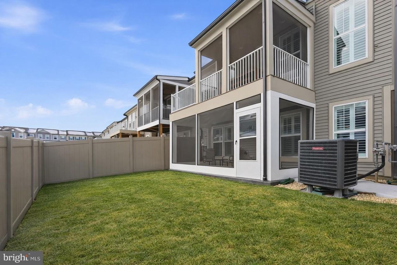 151 Windflower Way - Photo 4 of 50