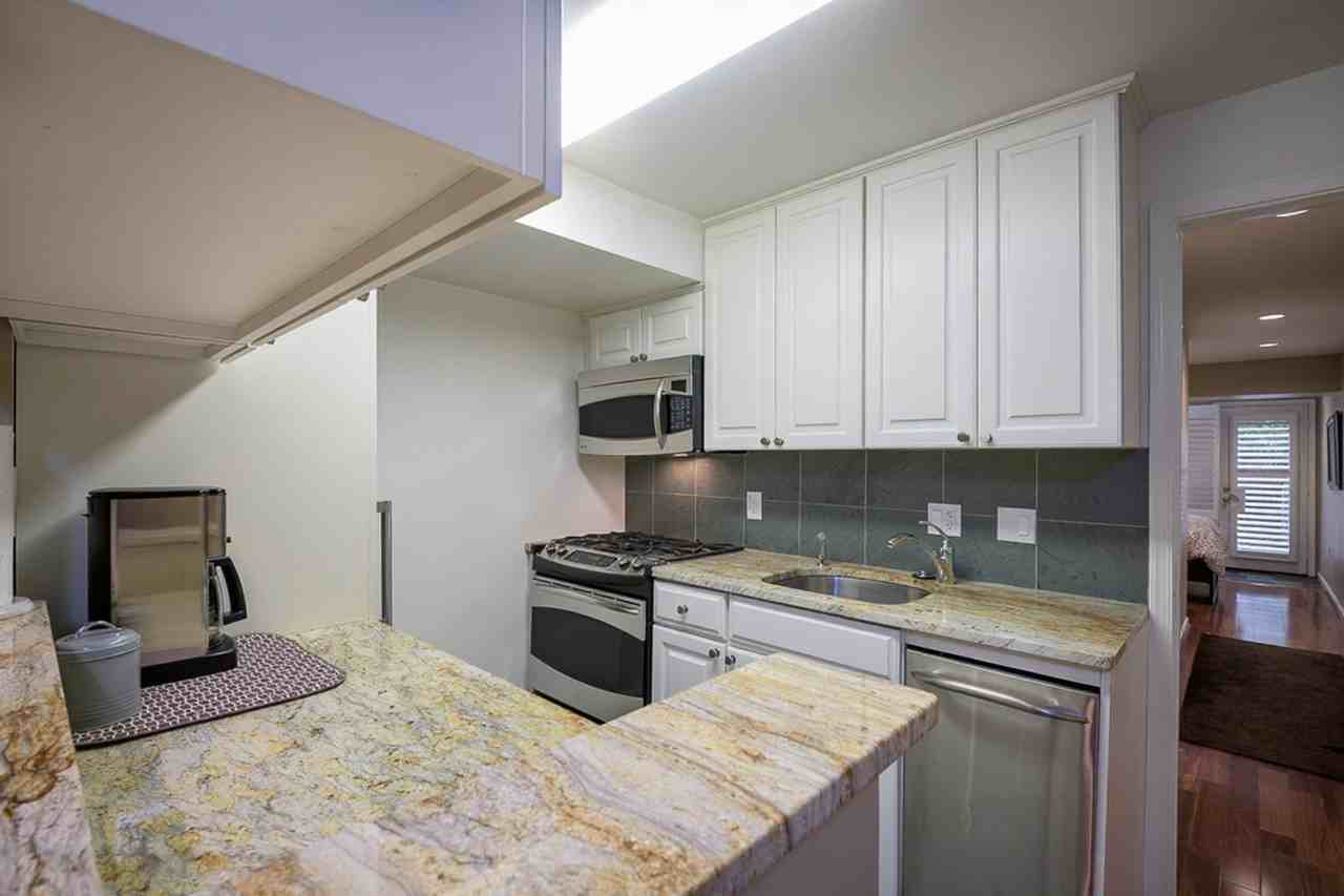 1001 New Hampshire Ave Nw #1601870P - Photo 7 of 11