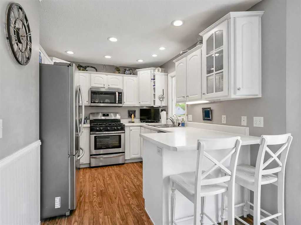 12523 Niblick Lndg #1 - Photo 3 of 14