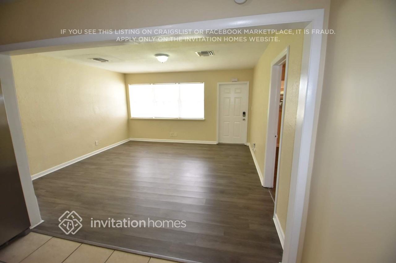 6315 Sw 24th St - Photo 3 of 18