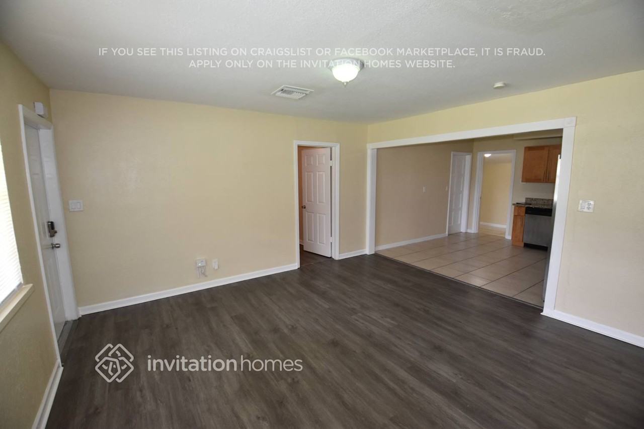 6315 Sw 24th St - Photo 4 of 18
