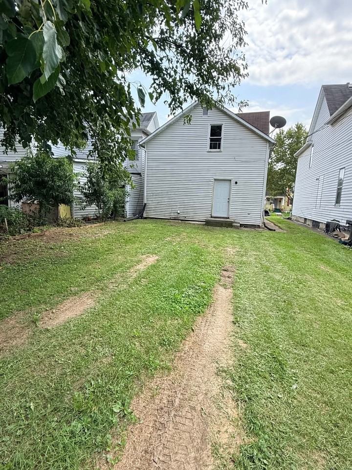 315 E Woodland Ave - Photo 4 of 28