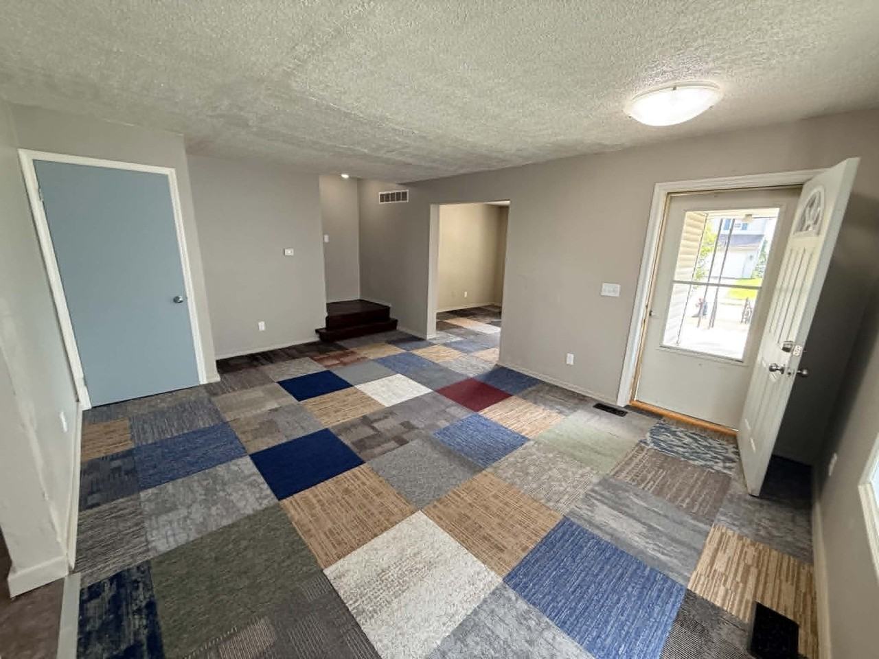 315 E Woodland Ave - Photo 5 of 28