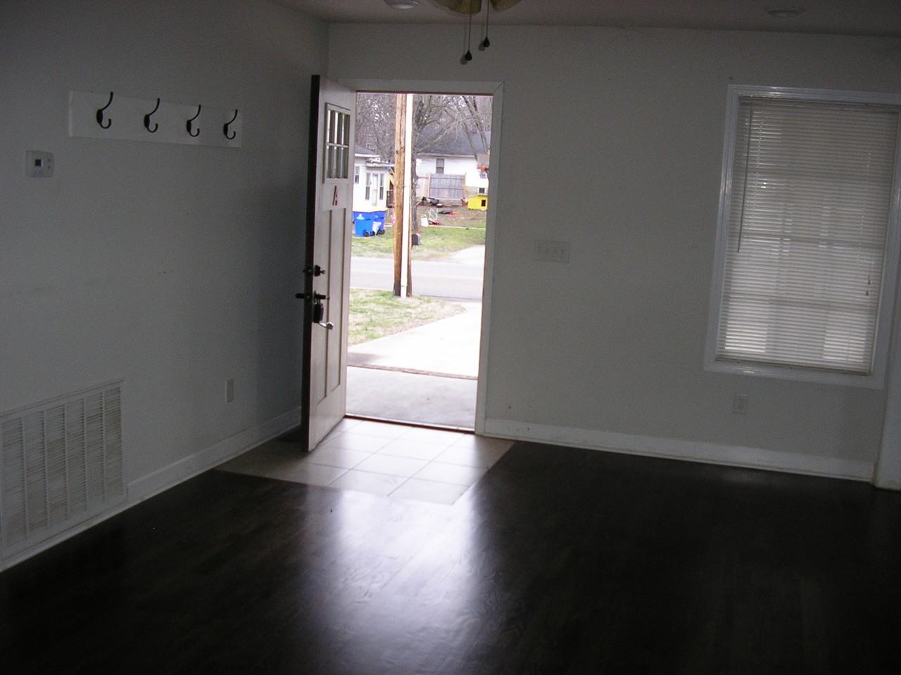 1521 Normalview Dr #A - Photo 5 of 15