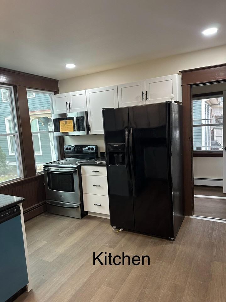 307 Race St - Photo 3 of 18