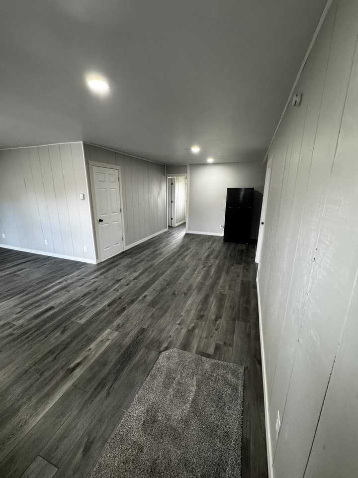 3484 Ne, #1 - Photo 4 of 12