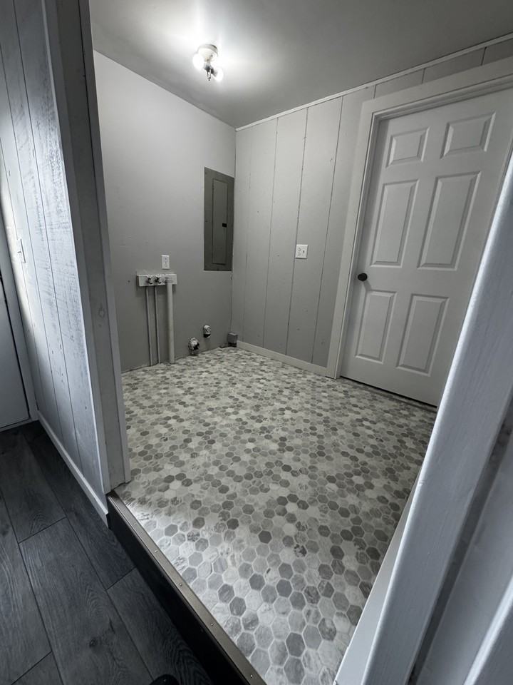 3484 Ne, #1 - Photo 6 of 12