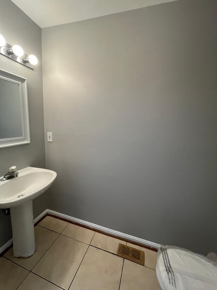 4674 Mews Dr - Photo 2 of 43