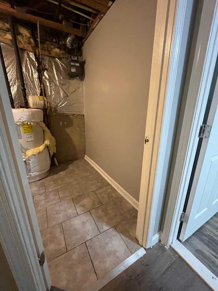 4674 Mews Dr - Photo 6 of 43