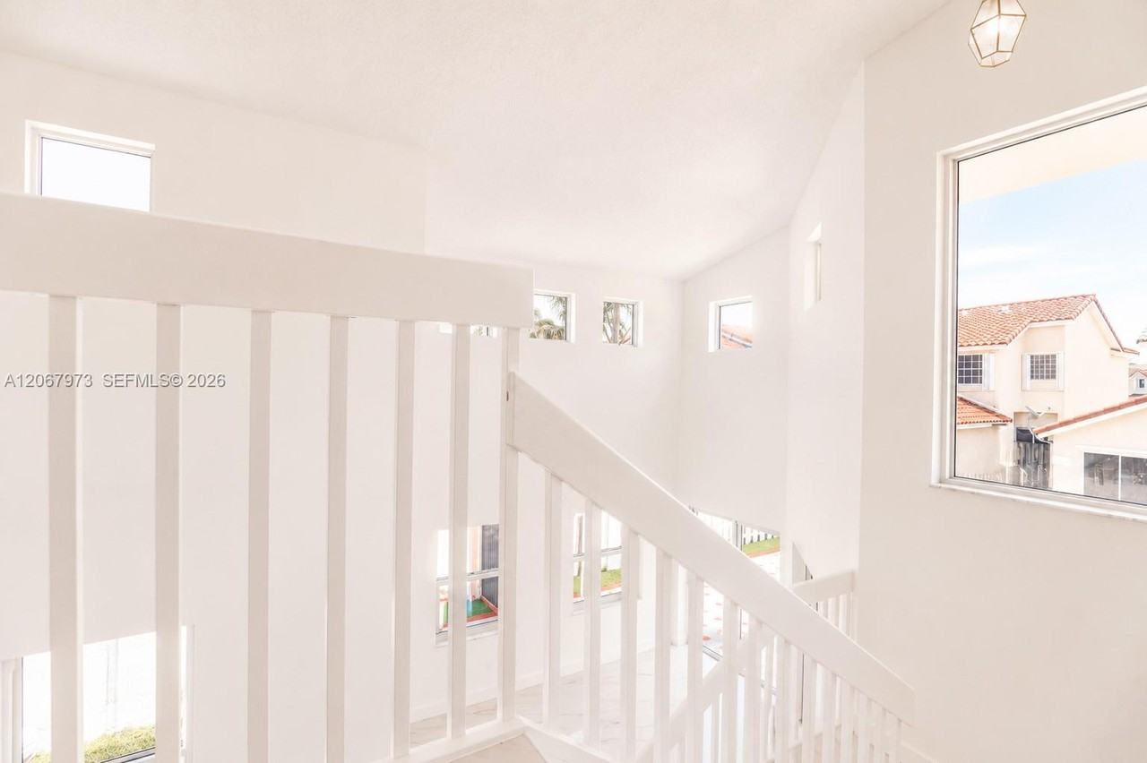 16427 Sw 50th Ter - Photo 6 of 28