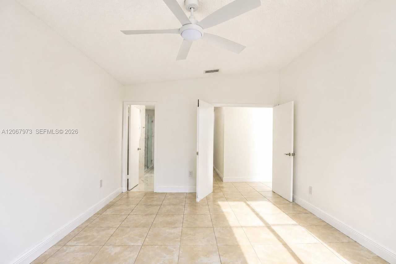 16427 Sw 50th Ter - Photo 7 of 28