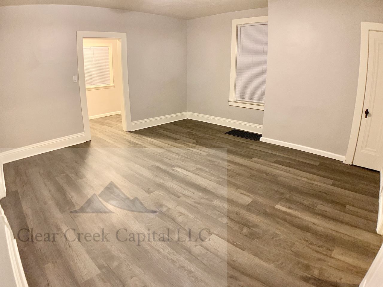 502 Chartiers Ave #B - Photo 5 of 10
