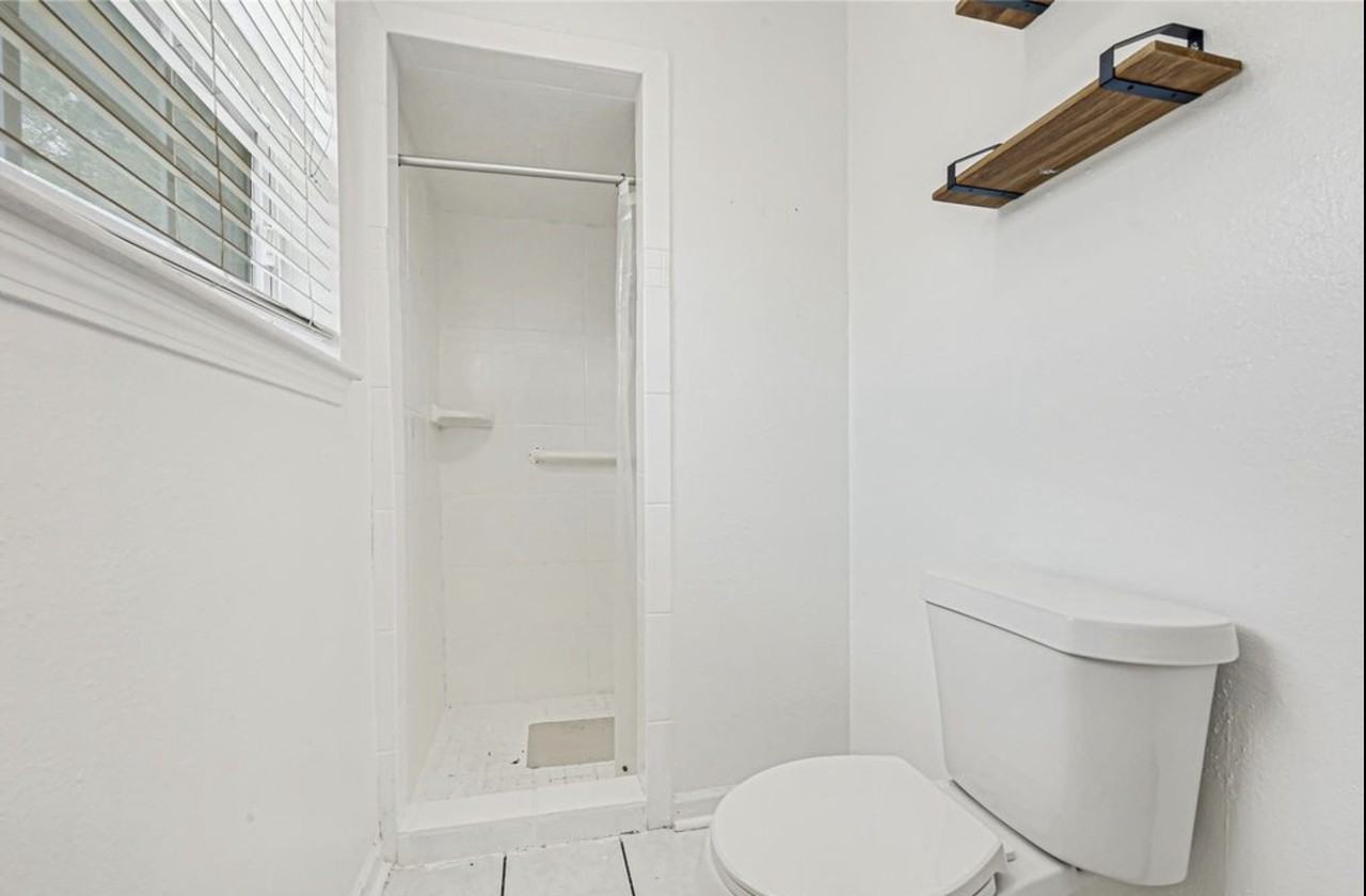 539 Belwin Dr - Photo 5 of 36