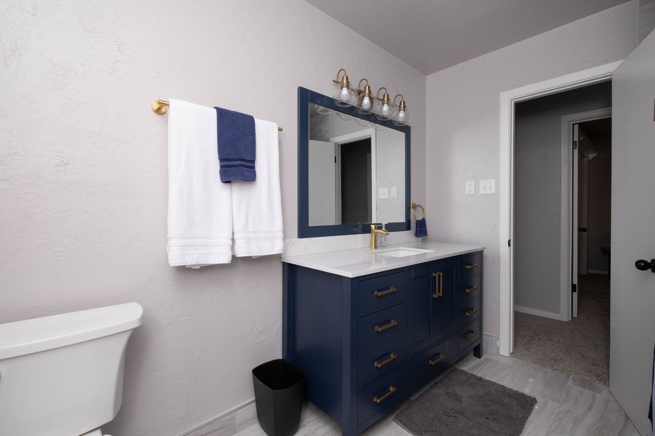 3124 Nebraska St - Photo 3 of 41
