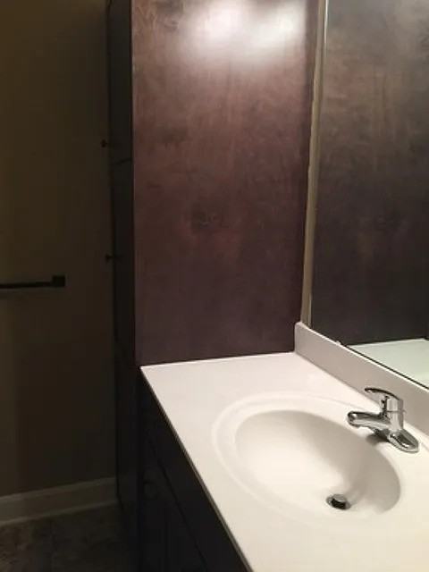 9428 N Lenox Ave - Photo 4 of 15
