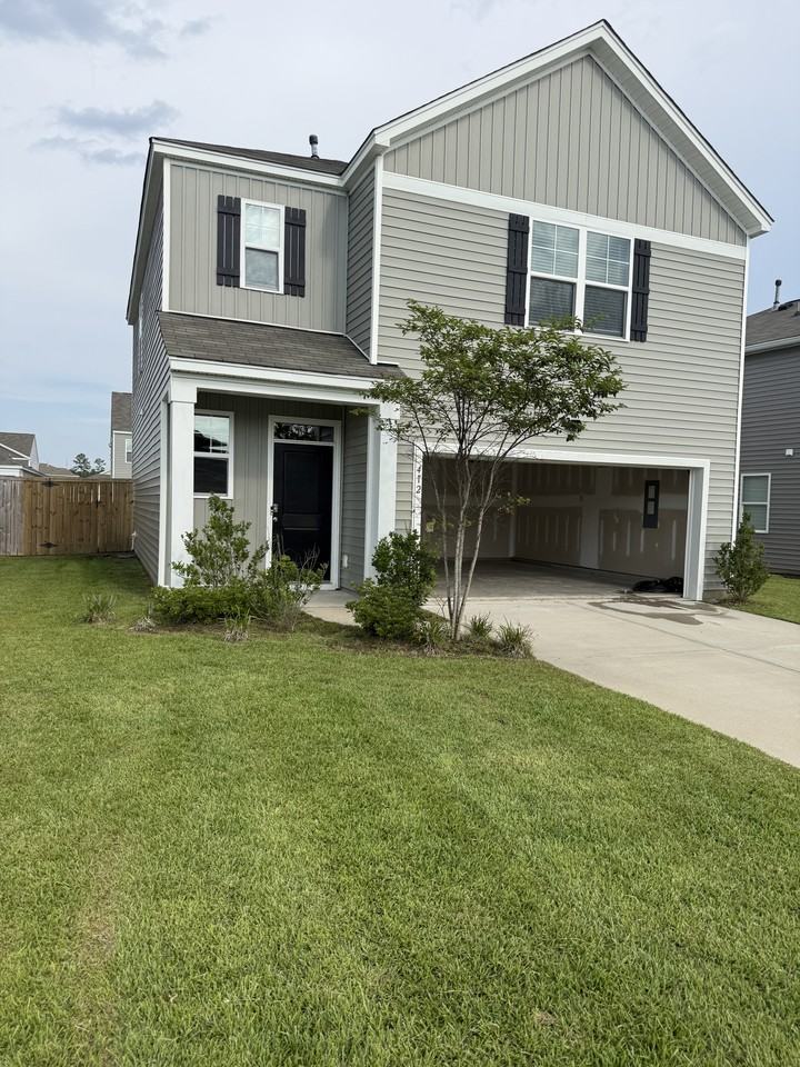 412 Eastern Pine Dr - Photo 3 of 26