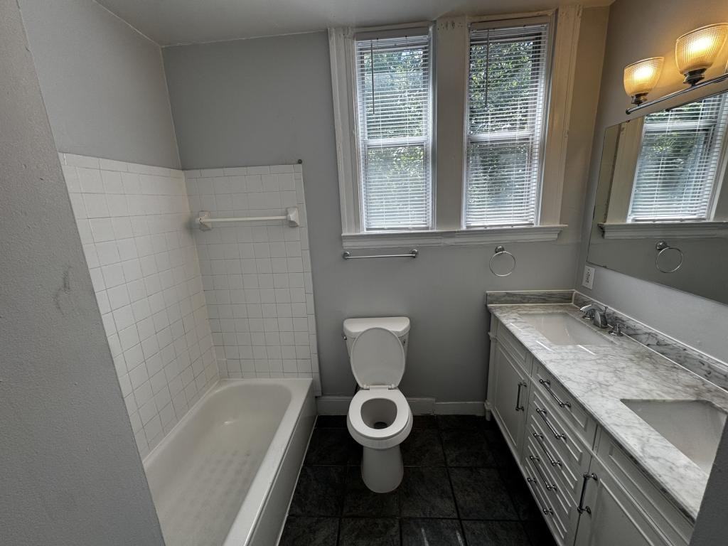 303 Mcclelland Ave - Photo 4 of 14