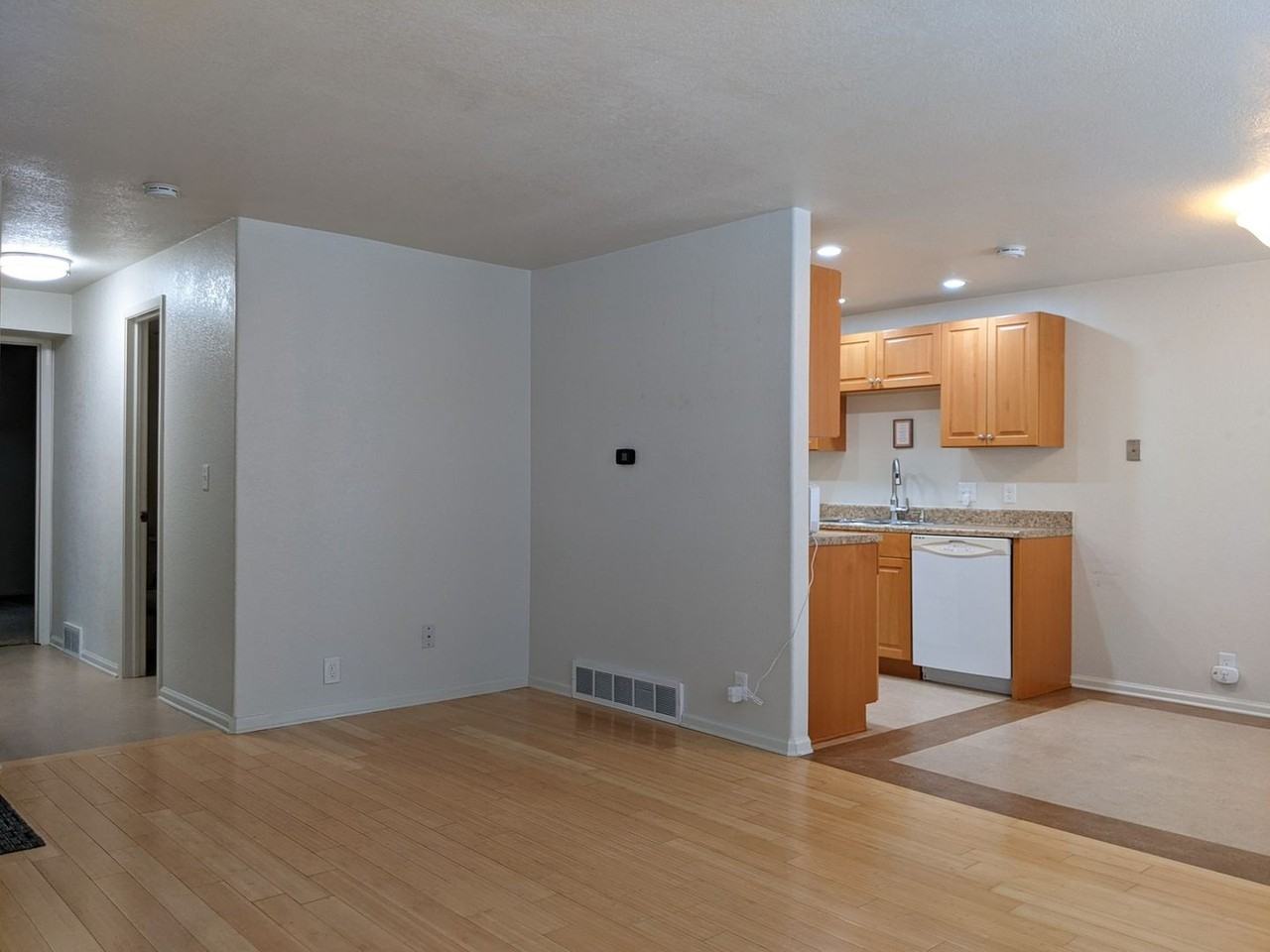 7903 Lowell Blvd - Photo 5 of 20