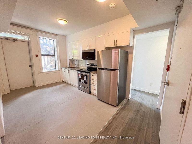 1 A Leonard Avenue #3 - Photo 2 of 33
