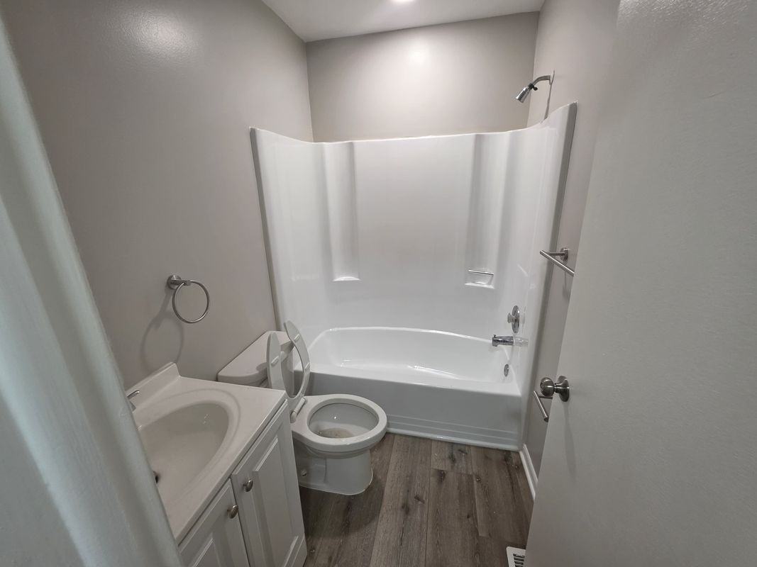 500 E Patapsco Ave - Photo 6 of 7