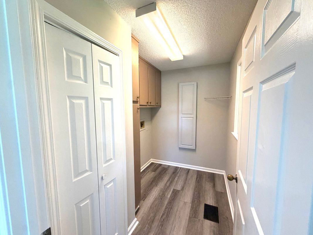 3603 Ryans Bluff Dr - Photo 5 of 19