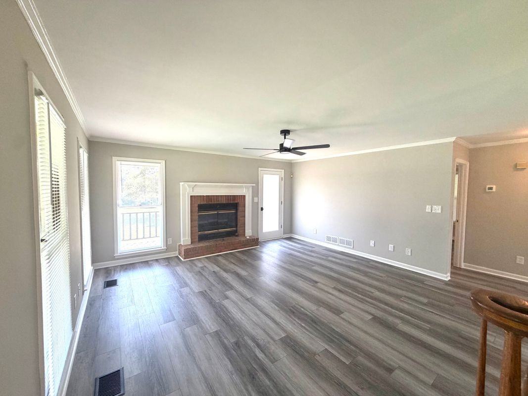 3603 Ryans Bluff Dr - Photo 7 of 19