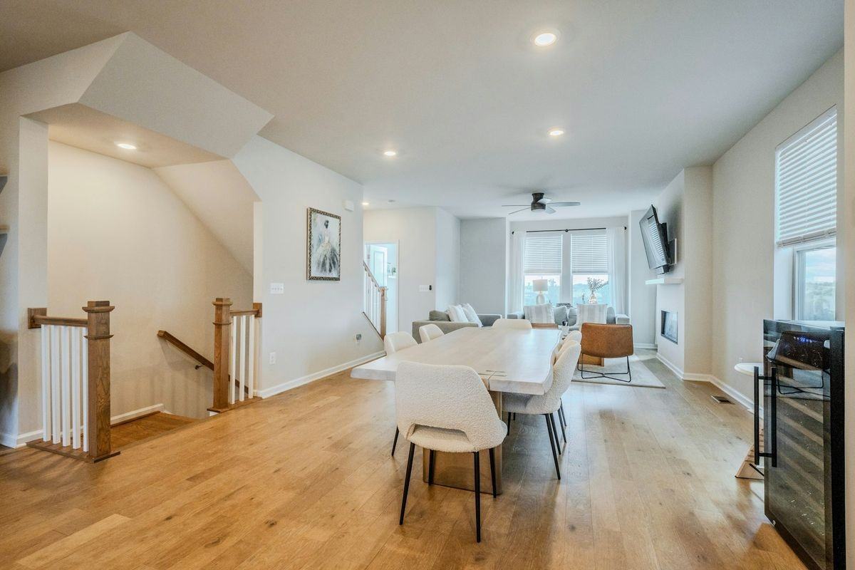 813 Sawback Sq Ne - Photo 7 of 32