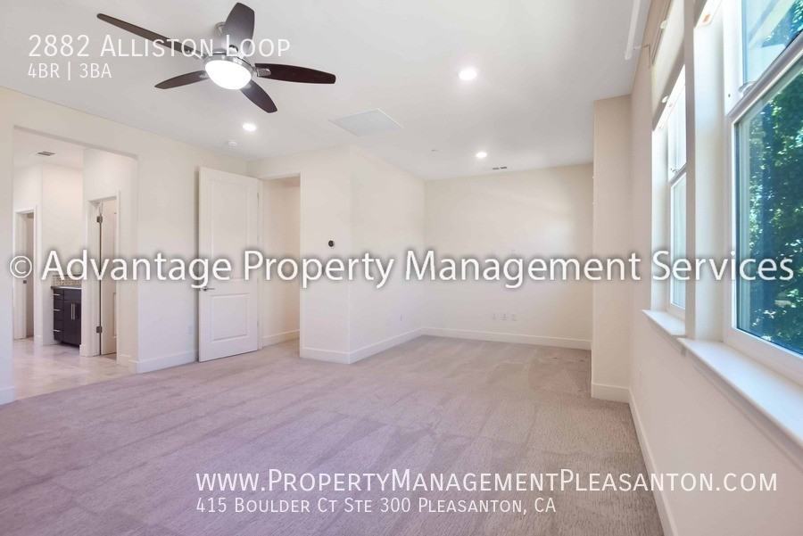 2882 Alliston Loop - Photo 7 of 21