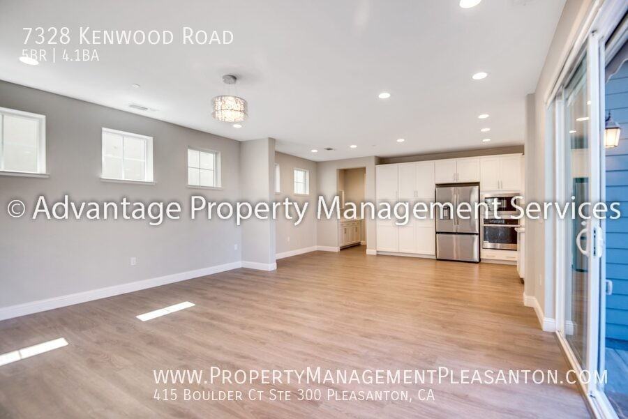 7328 Kenwood Rd - Photo 2 of 32