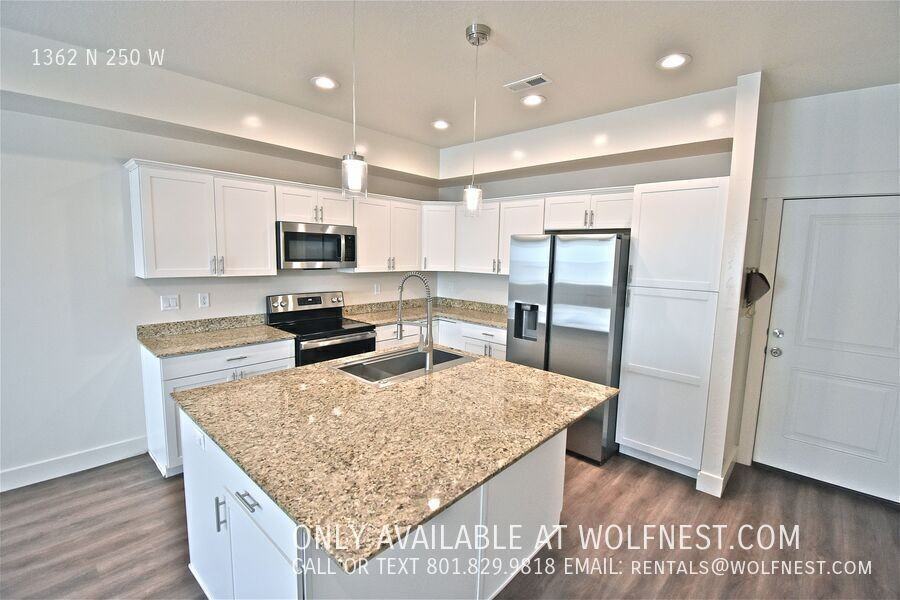 1362 N 250 W - Photo 4 of 27