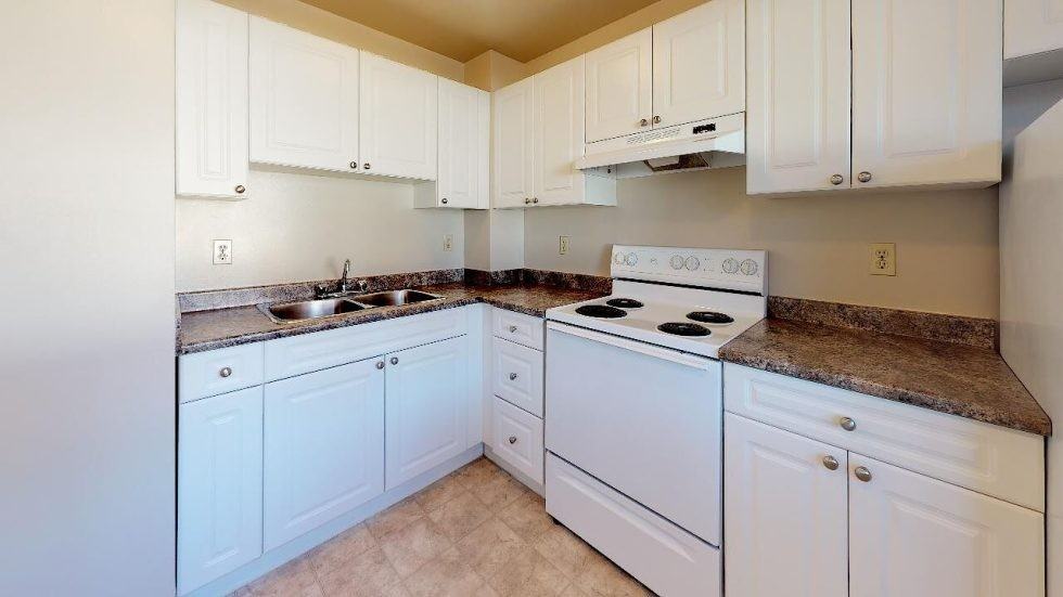 375 Hooper Crescent Northwest - Photo 3 of 6