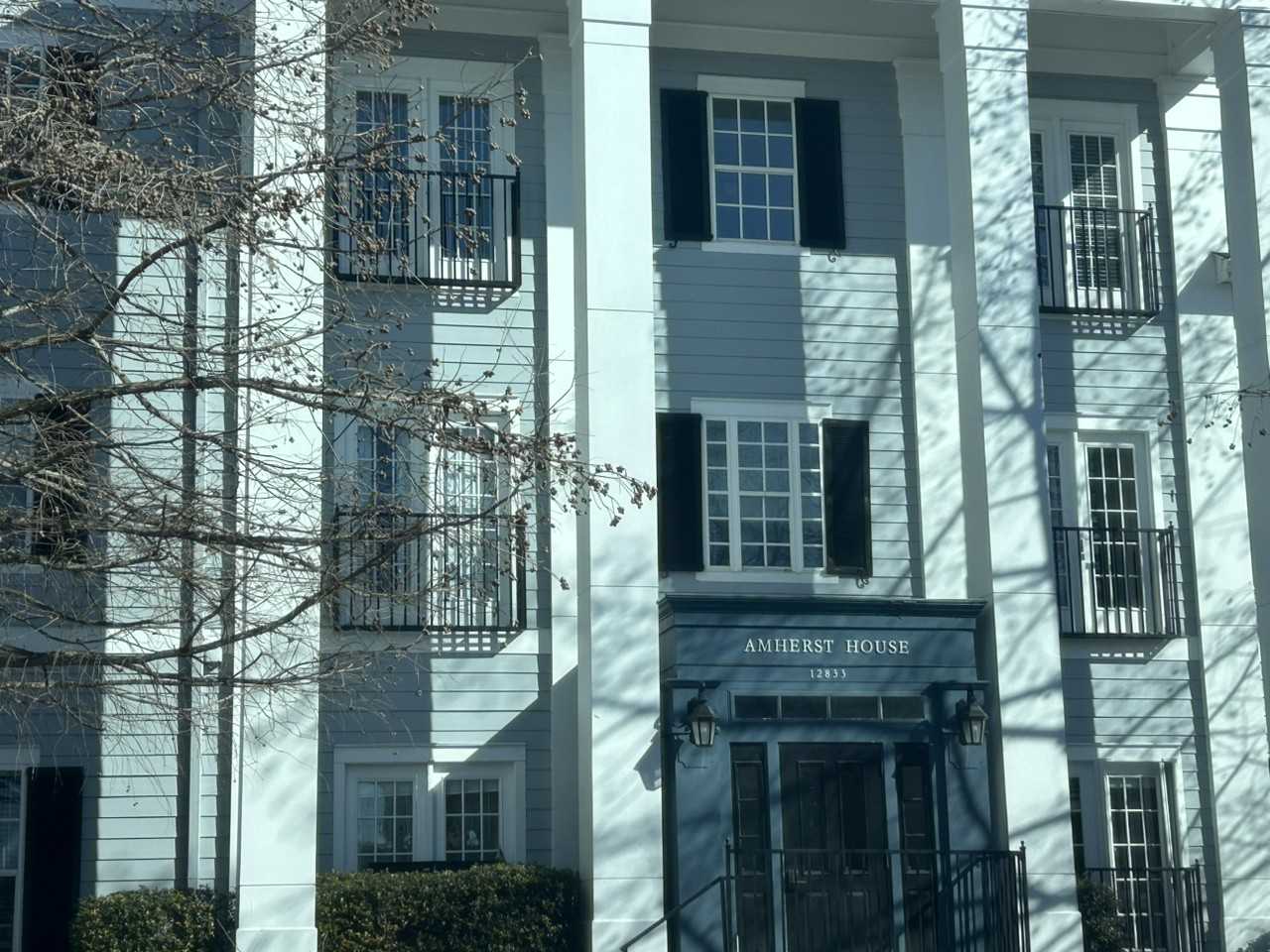 12833 Tradd St - Photo 2 of 2