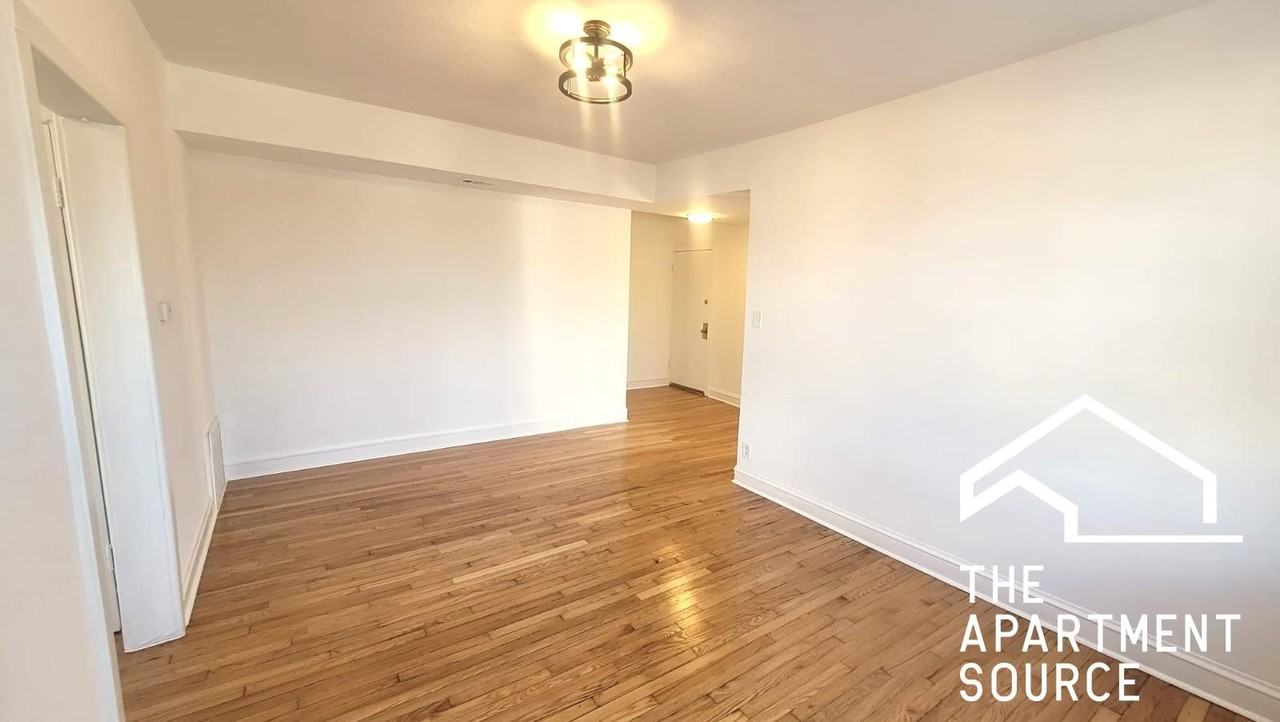 1107 North Avers Avenue #3 - Photo 4 of 21