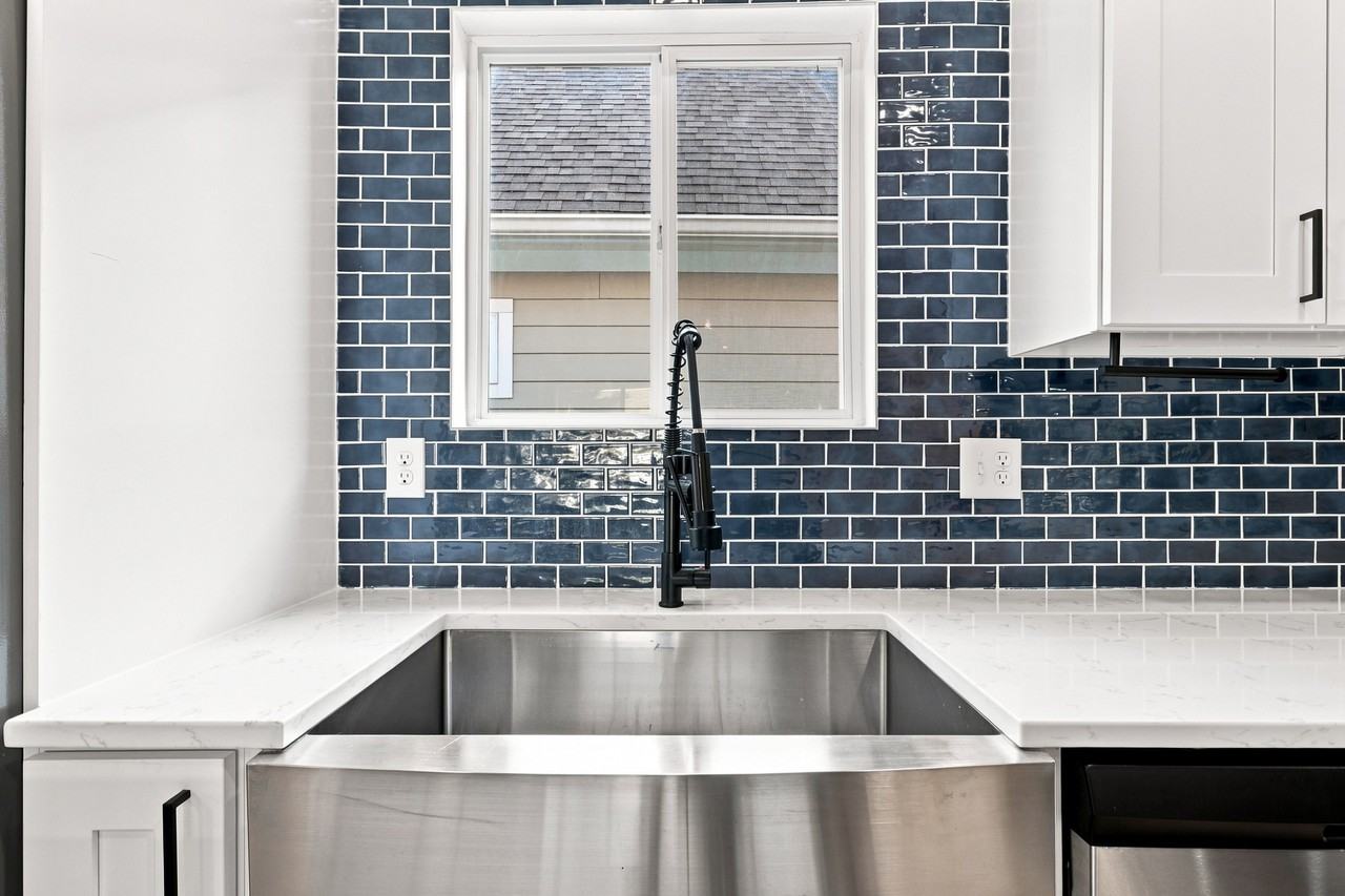 627 Hannibal St #NA - Photo 7 of 43