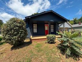 featured image of 1336 Caldwell St