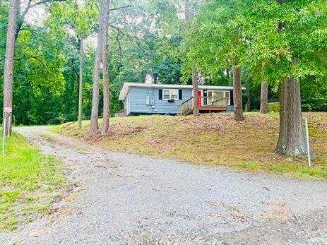 456 Lakeshore Pl Nw - Photo 2 of 21