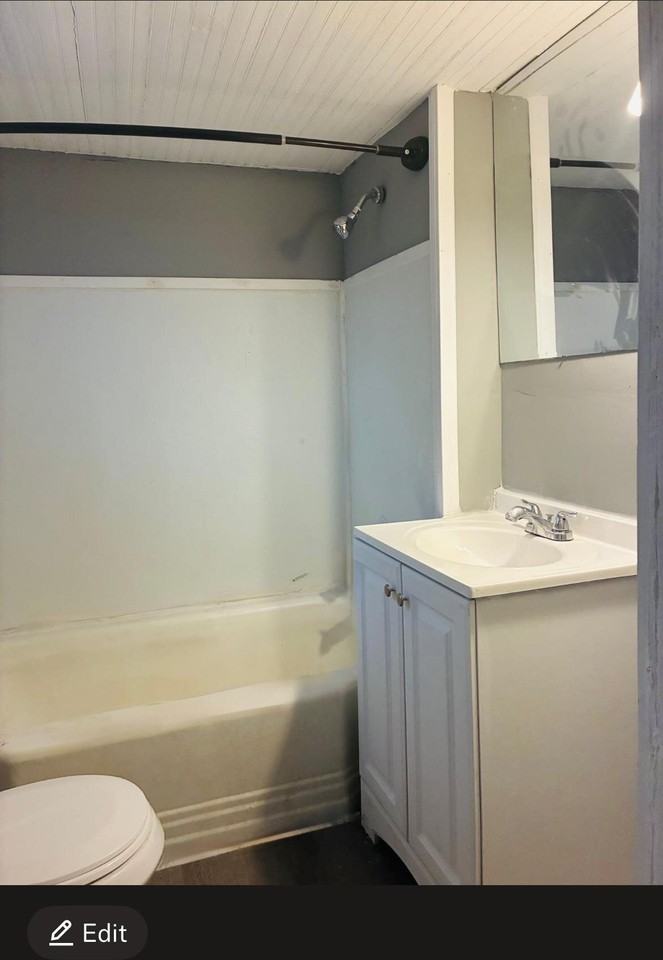 401 Gardner St - Photo 6 of 14