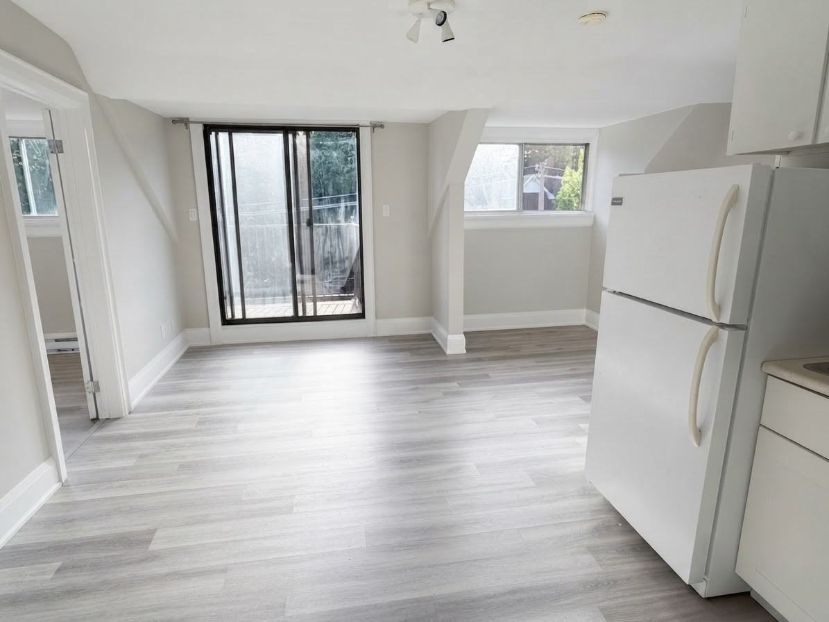 415 Brunswick Ave #7 - Photo 5 of 23