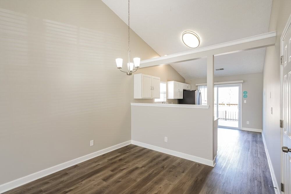 3293 Cain Harbor Dr - Photo 5 of 16