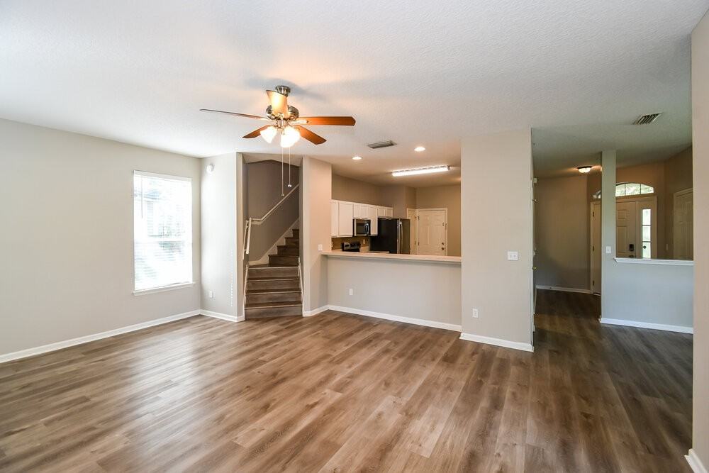 2749 Indigo Hills Ct - Photo 5 of 17