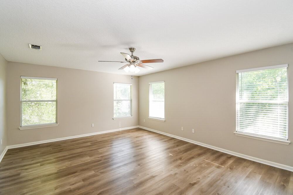 2749 Indigo Hills Ct - Photo 7 of 17